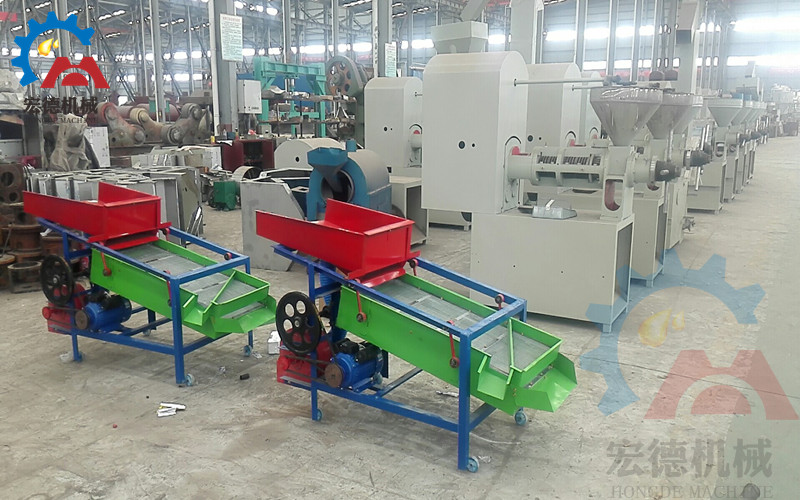 <a href=http://m.aidsnetwork.cn/zhayouji/ target=_blank class=infotextkey>榨油機(jī)</a>生產(chǎn)廠家